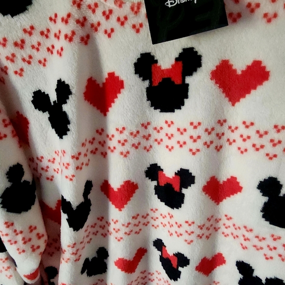 Disney super soft sweater - Picture 6 of 6